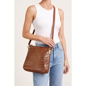 NWOT Brown Croc Embossed Crossbody Bag Gold Hardware Adjustable Strap